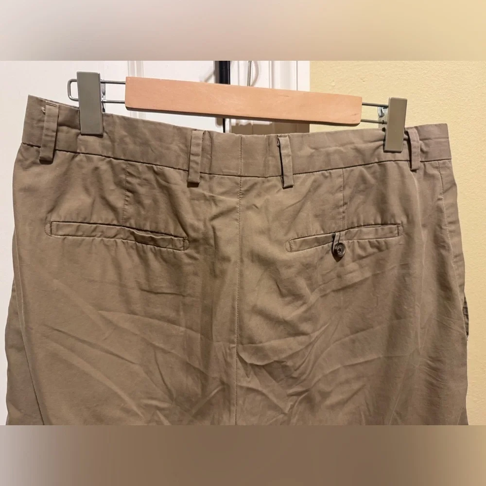 Banana Republic Men’s Khaki Chino Pants Straight Fit Flat Front Sz 34/30